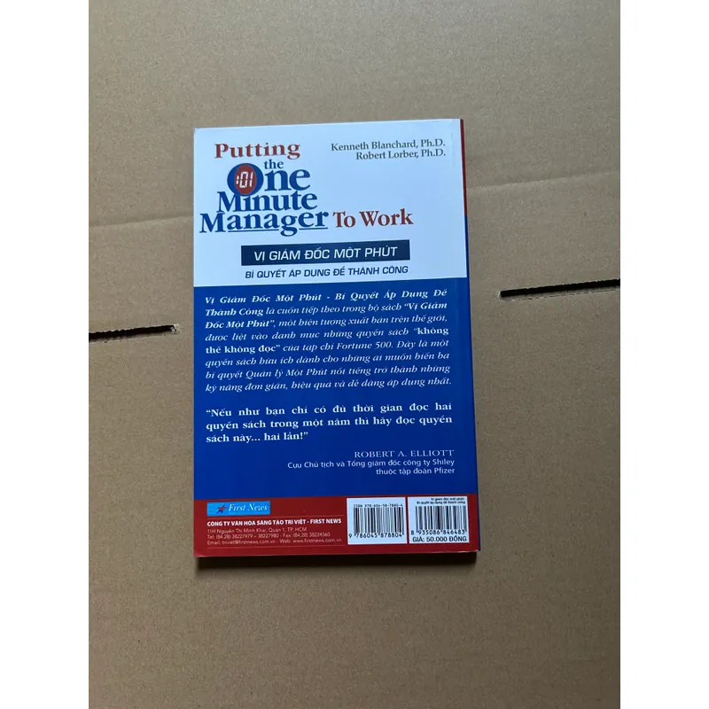 Vị giám đốc một phút bí quyết áp dụng để thành công 712331