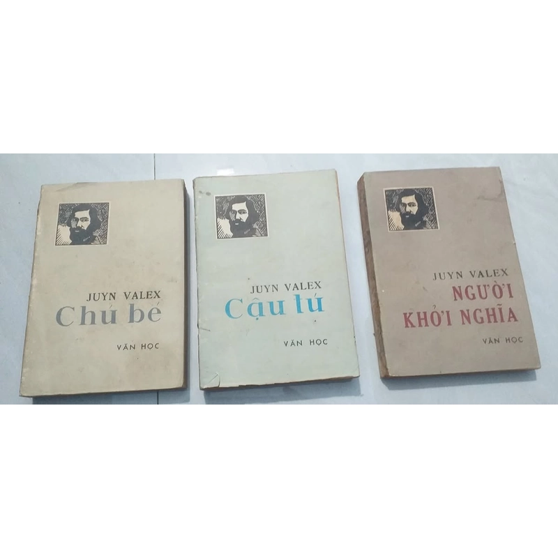 Chú Bé - Cậu Tú -  Người Khởi Nghĩa - Juyn Valex. Bản dịch của Trần Dần (không đề tên) 548679