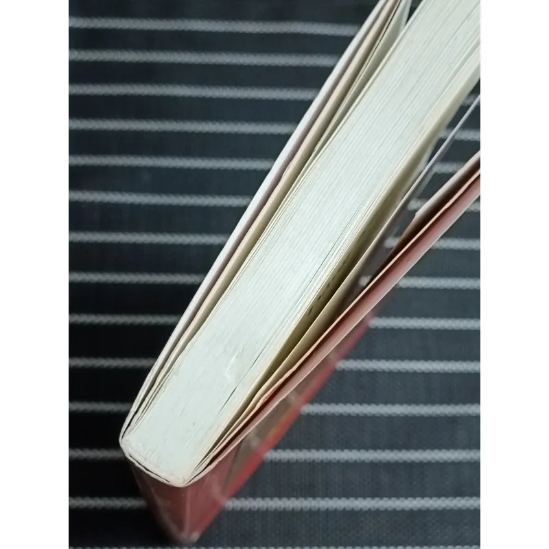 Mối chúa (Tạ Duy Anh) 777791