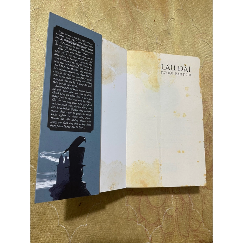 LÂU ĐÀI NGƯỜI BÁN NÓN- A.J CRONIN 474053