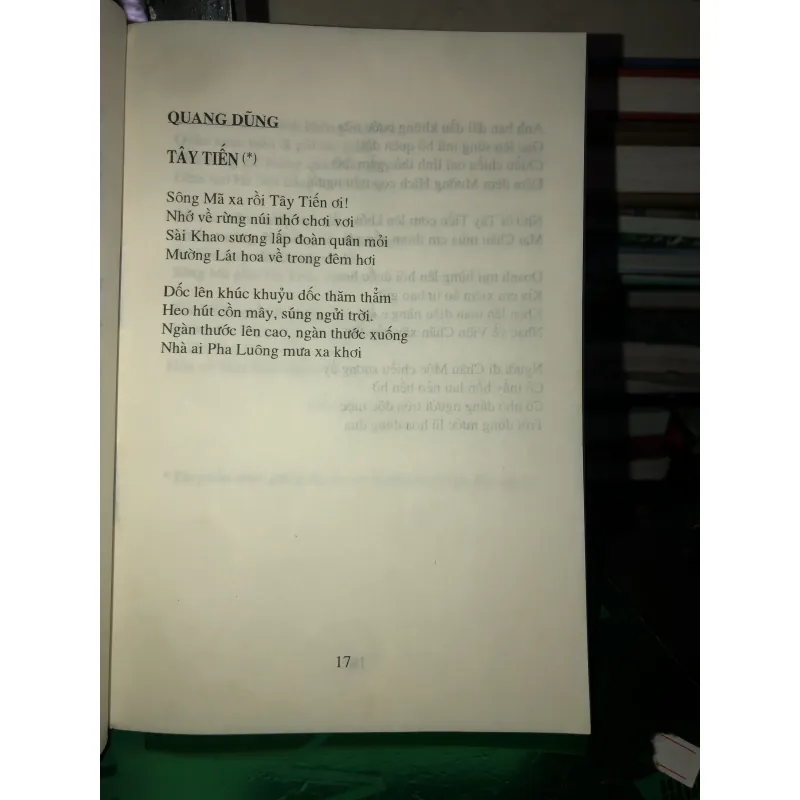 Thơ ca cách mạng Việt Nam giai đoạn 1945 - 1975 1018614