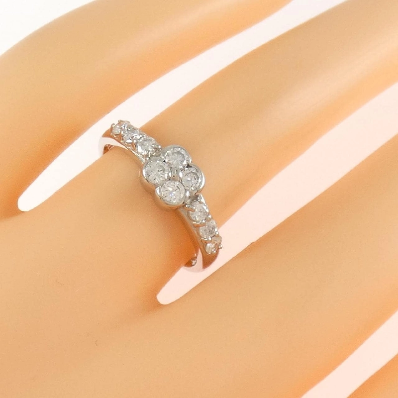 Nhẫn kim cương hoa PT900 0.50CT 669205