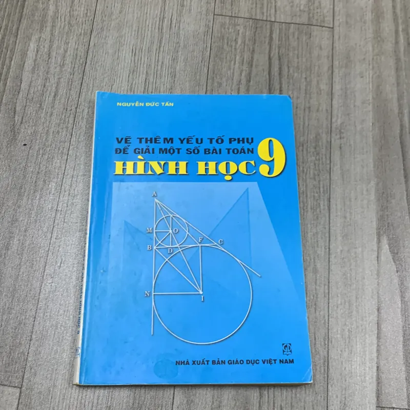 Vẽ thêm yếu tố phụ để giải một bài toán hình học 9. 3b5 717371