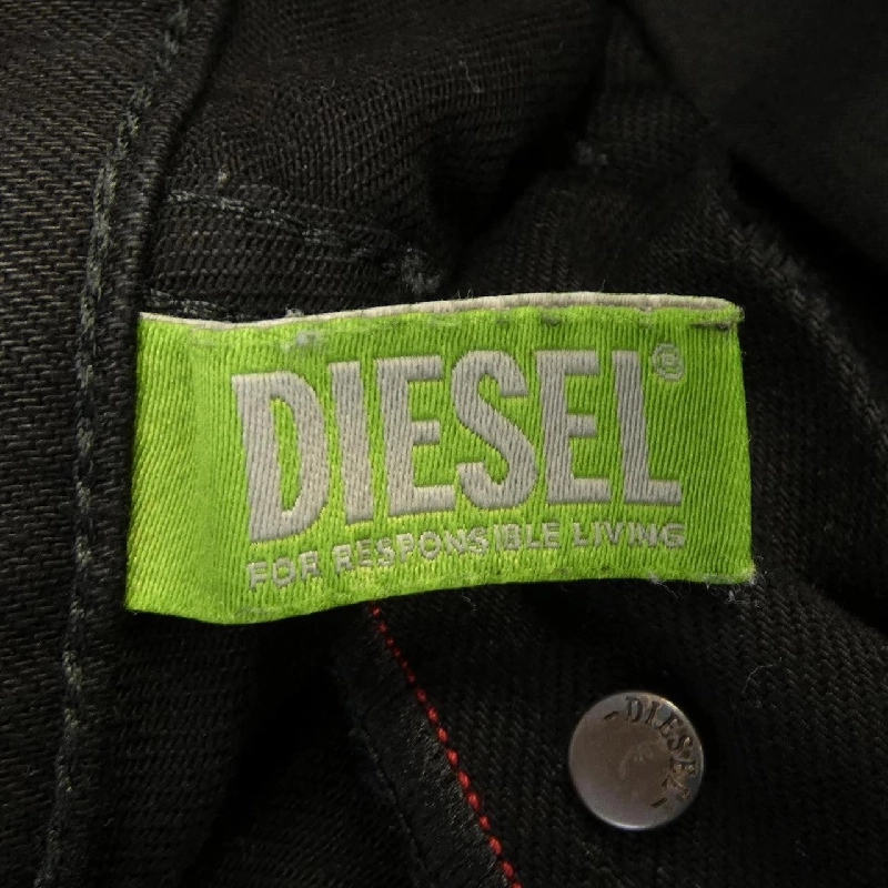 Quần jeans DIESEL - Hàng hiệu Authentic 890612