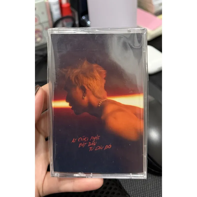 Băng Cassette album của HIEUTHUHAI  781640