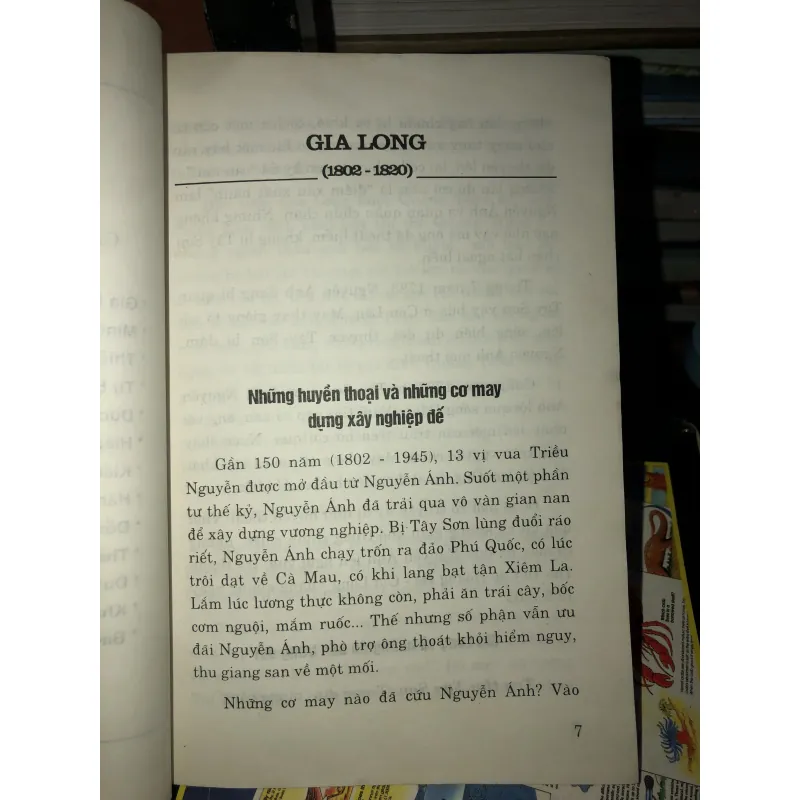 Kể chuyện các đời vua nhà Nguyễn - Nguyễn Viết Kế 1025183