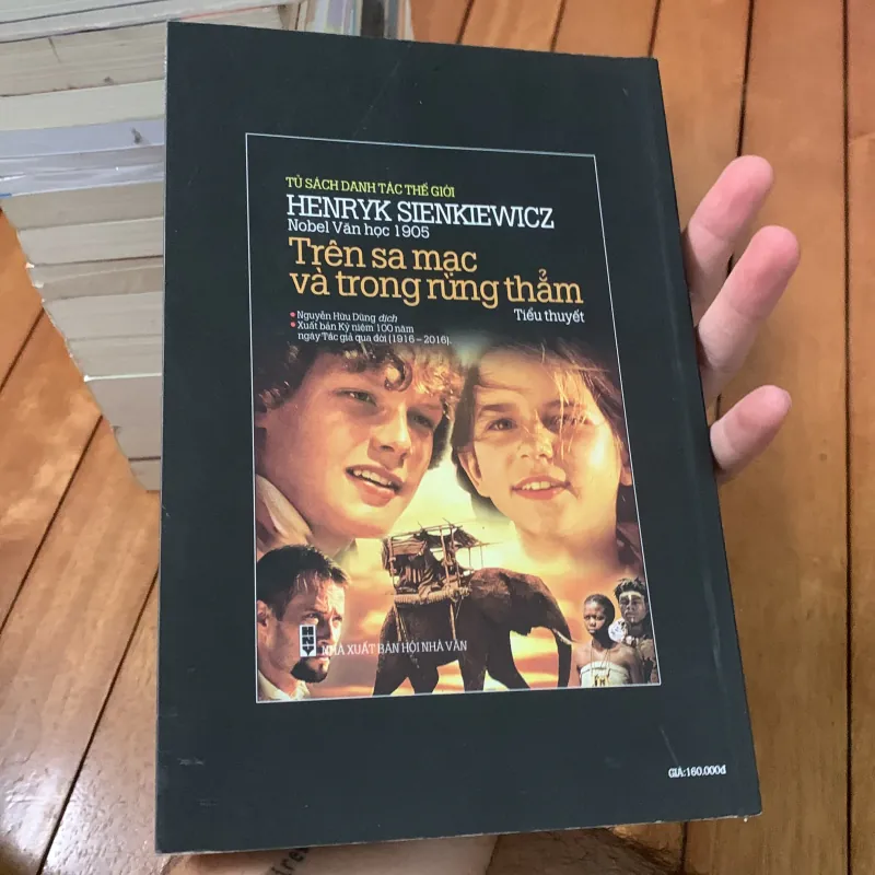 Trên sa mạc và trong rừng thẳm 754077