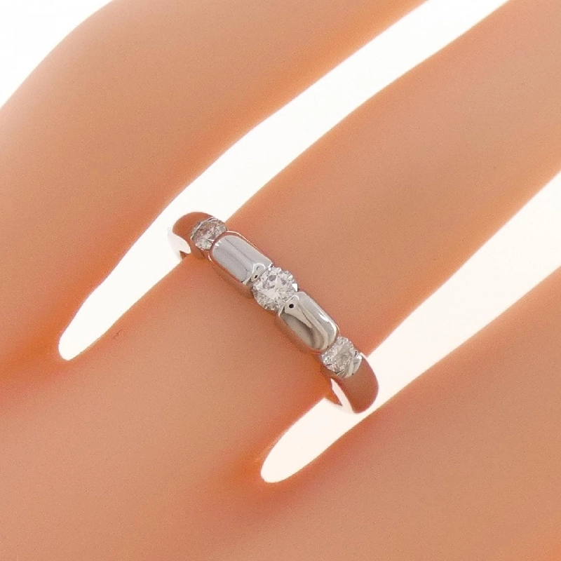 Nhẫn kim cương K14WG 0.20CT - Hàng hiệu chính hãng 854594