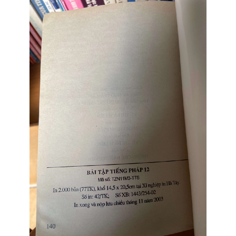 Bài Tập Tiếng Pháp 12 - Phạm Thanh Bình, Đào Y Dung 2003 Sách học tiếng Pháp VAVO-AK1T2 935563