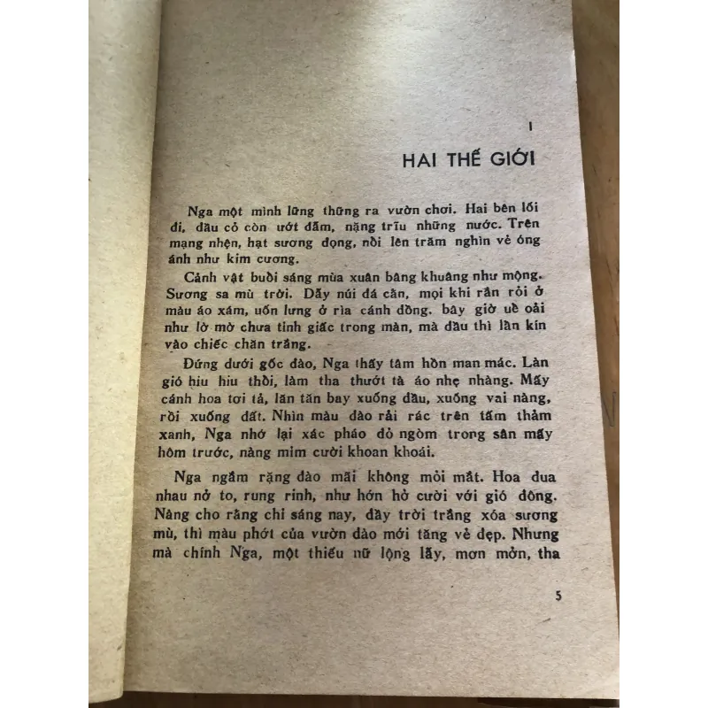 Lá ngọc cành vàng-Nguyễn Công Hoan 1000600