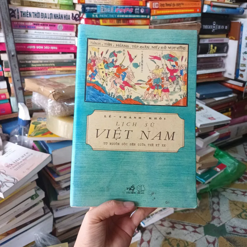 Lịch Sử Việt Nam Bằng Tranh - Lê Thành Khôi 970587