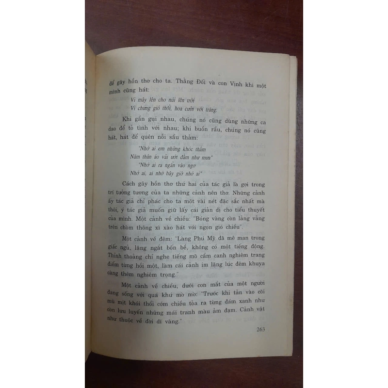 13 NĂM TRANH LUẬN VĂN HỌC - Thanh Lãng 417326
