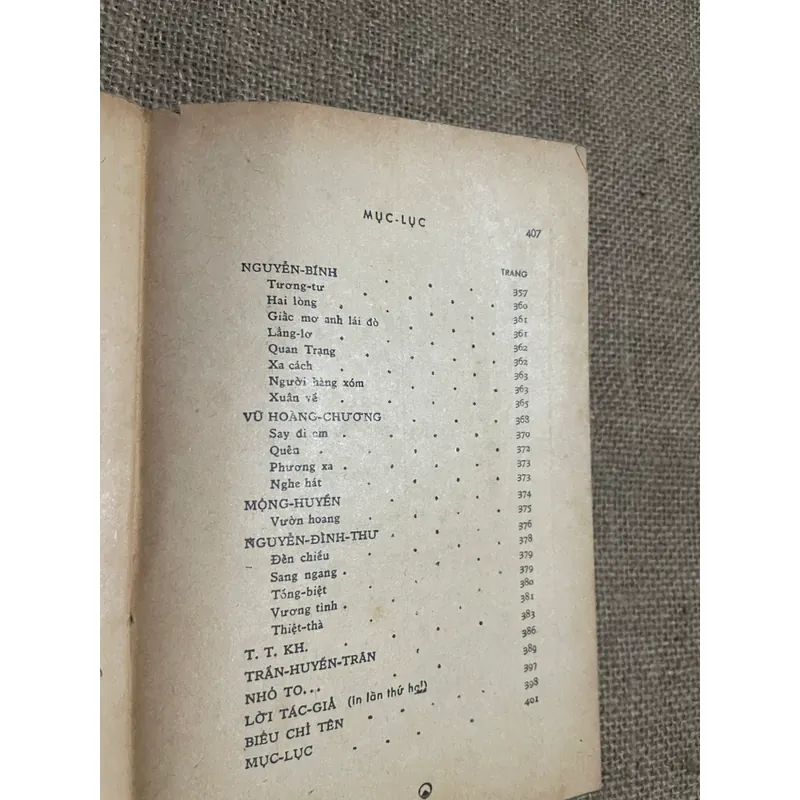 Thi nhân Việt Nam  593010