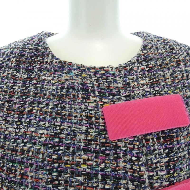 Áo khoác không cổ CHANEL 634561