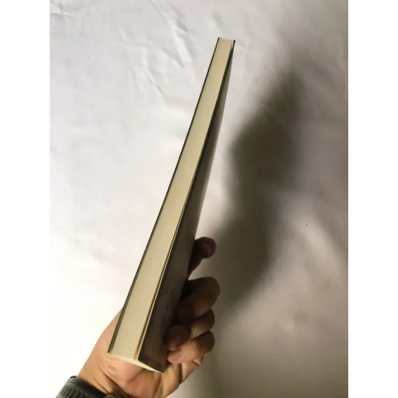 Hoa Hồng Sa Mạc - Luis Sepúlveda 792462