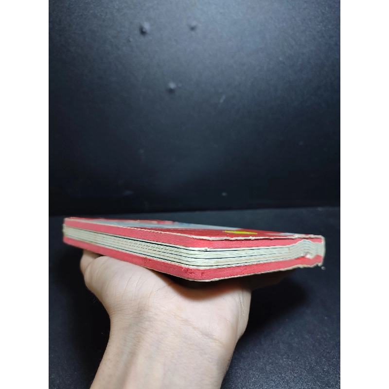 Touch and Fifth First 100 things that go mới 50 % ố, rách nhẹ bìa HPB.HCM1910 912243