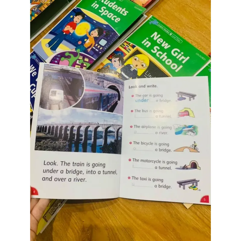 DOLPHIN READER - BỘ 35 QUYỂN 5 LEVEL 737796