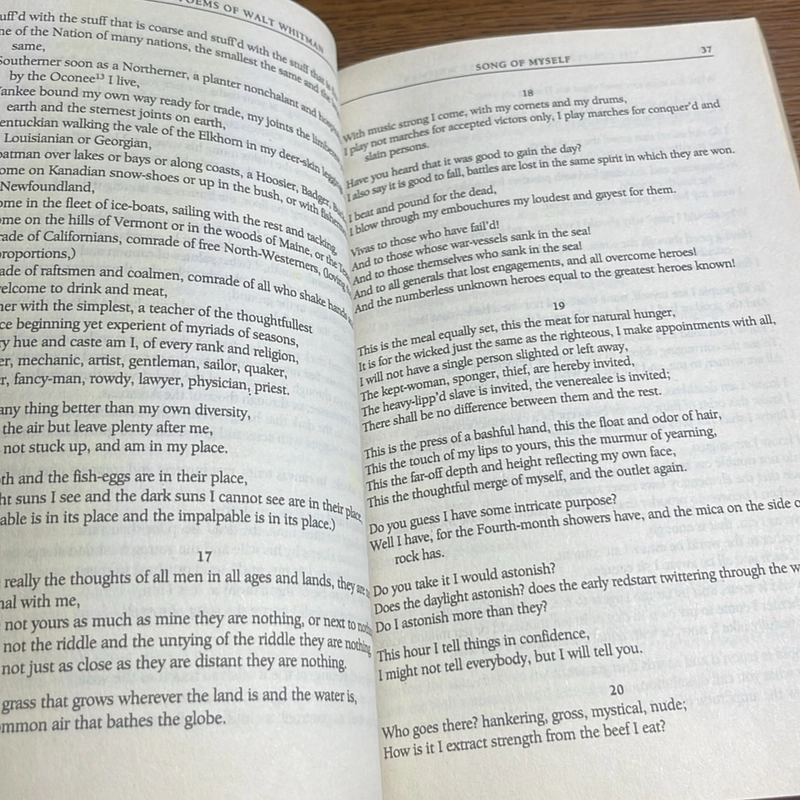 The complete poems of Walt Whitman 493572