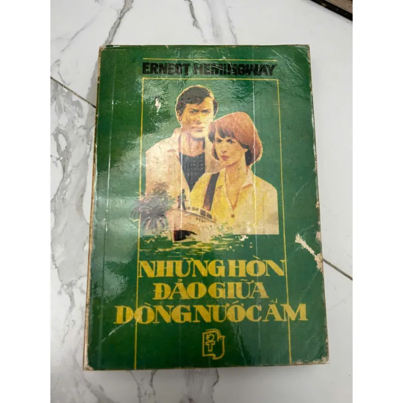 Những hòn đảo giữa dòng nước cấm – Ernest Hemingway 610886