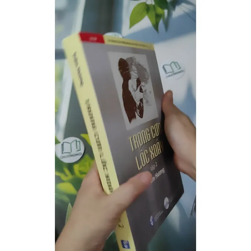 Trong Cơn Lốc Xoáy  2 - Trầm Hương 1018878