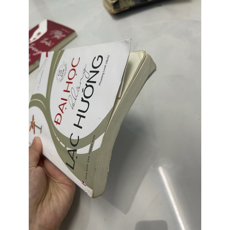 Đại học không lạc hướng 548112