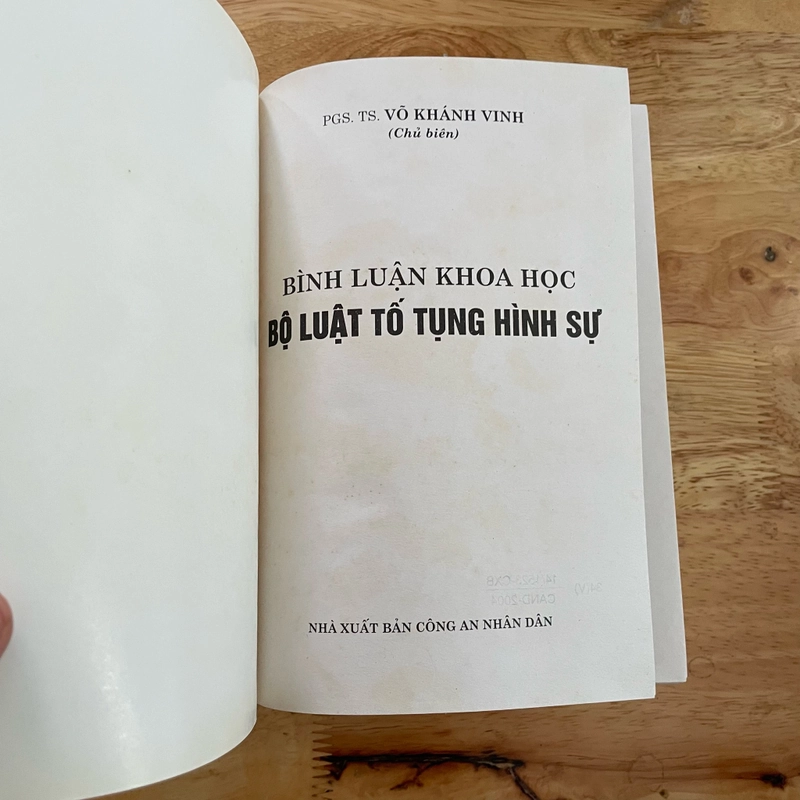 II Tựa sách: Bình Luận Khoa Học _ Bộ Luật Tố Tụng Hình Sự - PGS. TS. Võ Khánh Vinh - 2004 478826
