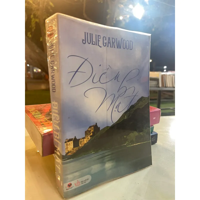 ĐIỀU BÍ MẬT - JULIE GARWOOD (RUBI THUÝ dịch)  1008480