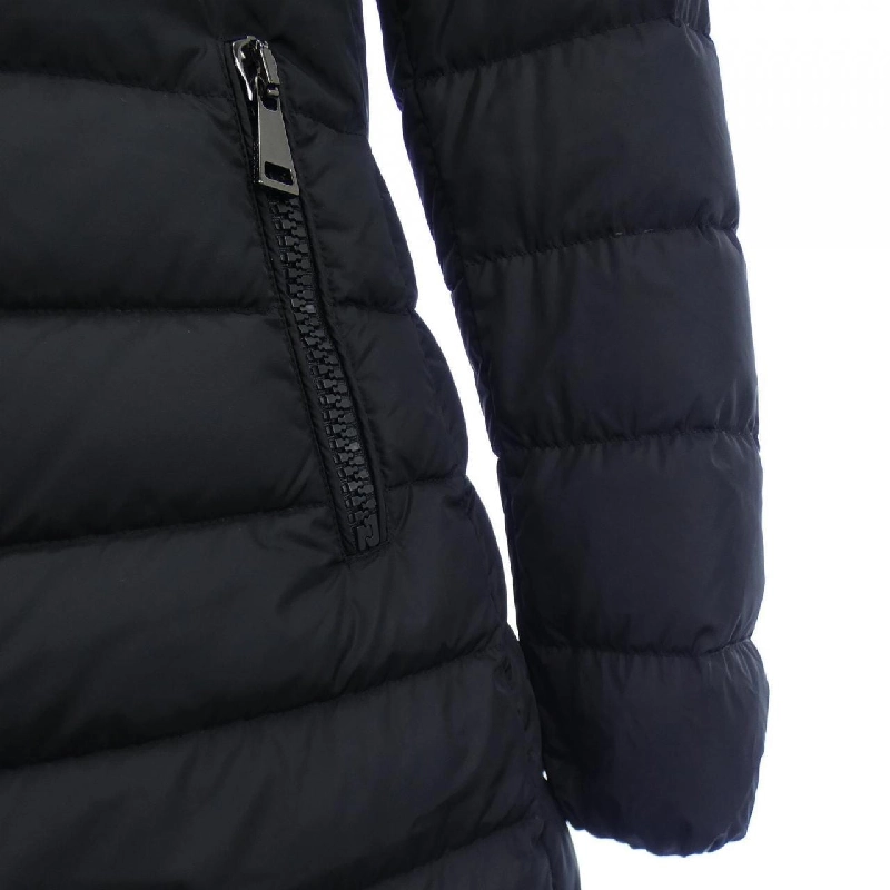 Áo khoác lông vũ MONCLER 636642