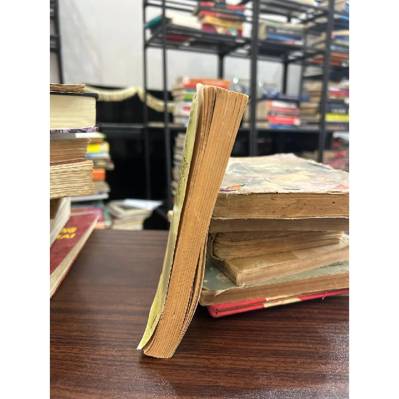 Sổ tay Kiến thức Lịch sử (Phần Lịch sử Thế giới) - Phan Ngọc Liên (Chủ biên) 936649