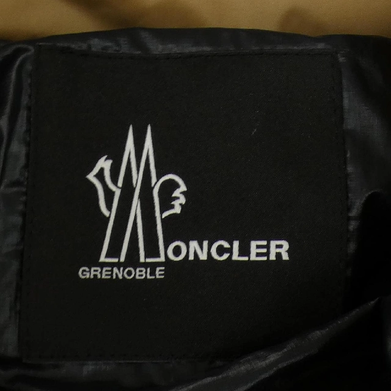 MONCLER GRENOBLE ISORNO Áo khoác lông - Hàng hiệu Chính hãng 886255
