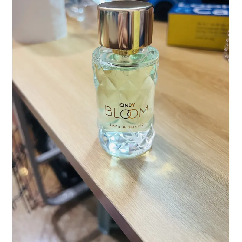 Nước hoa Cindy Bloom hương trong trẻo 1006208