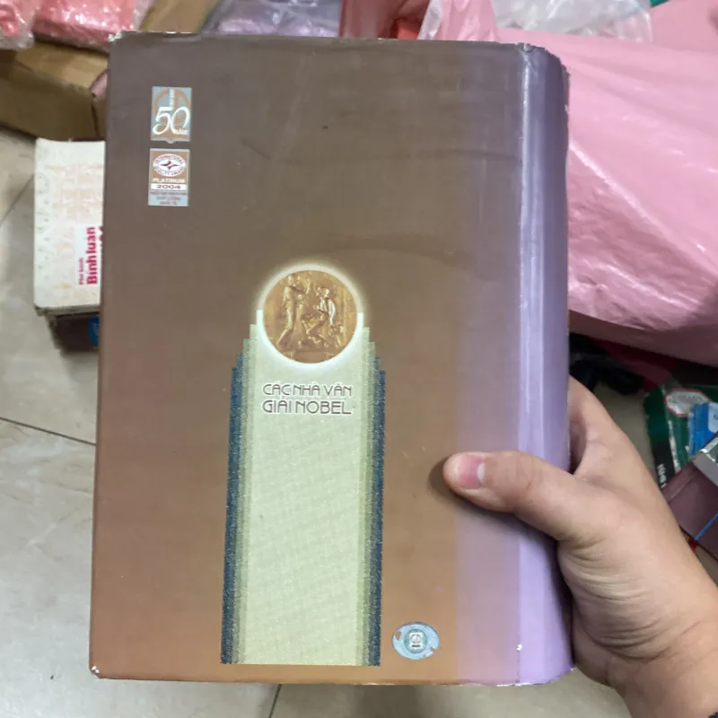 CÁC NHÀ VĂN GIẢI NOBEL - ĐOÀN TỬ HUYẾN ( Sách Hiếm )  753202