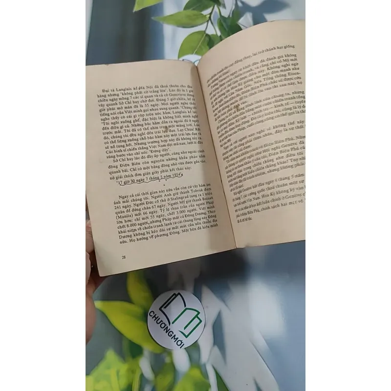 [XƯA] Việt Nam Cuộc Chiến Tranh Mười Ngàn Ngày - Hồ Sơ Mới Về Điện Biên Phủ (1989) - Michael Maclear 776008