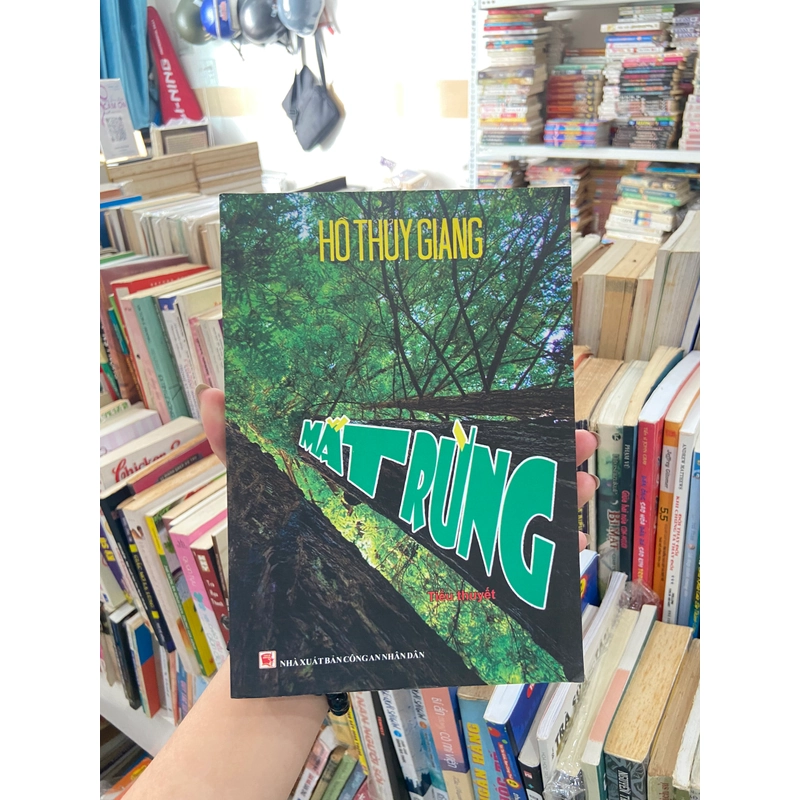 Mắt Rừng - Hồ Thủy Giang 445785