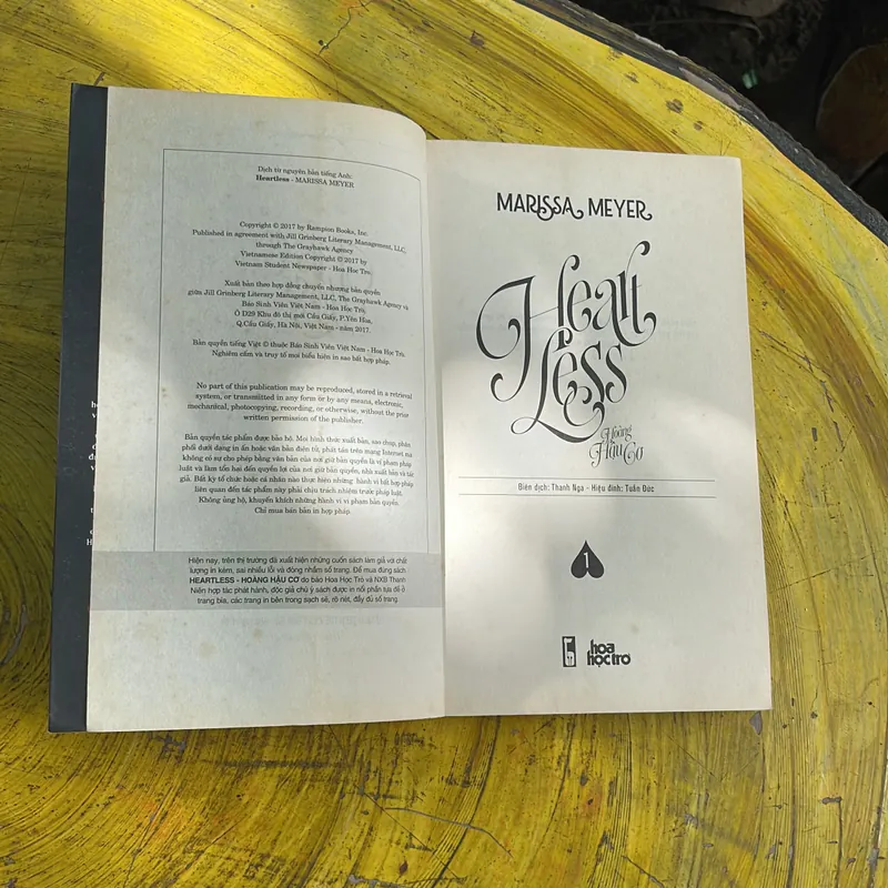 COMBO HOÀNG HẬU CƠ - MARISA MEYER 702049