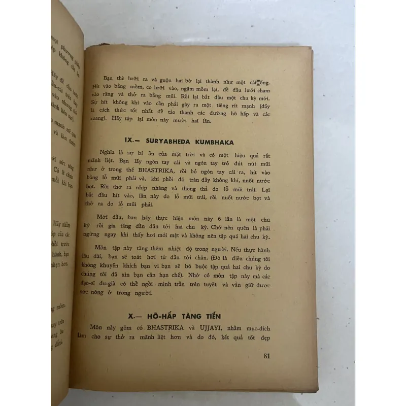 Yo Ga thực Hành (sách in nam 1967) 994685