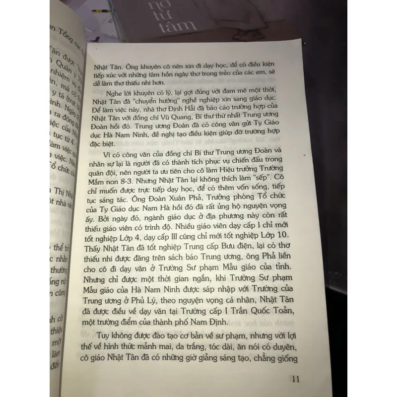 Dòng xoáy - Trần Thị Nhật Tân 1017521