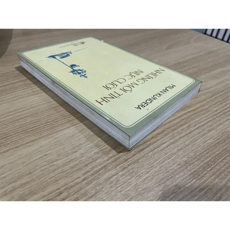 Những mối tình nực cười - Milan Kundera 1005928