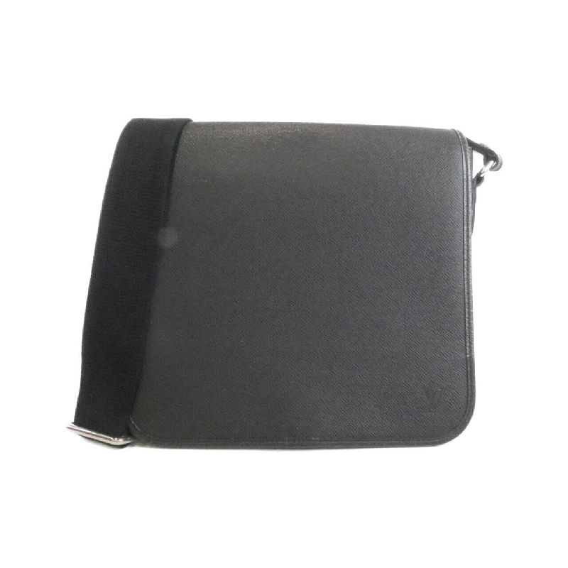 Túi xách vai Louis Vuitton Taiga Andre M32482 609664