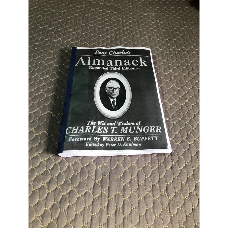 sách sổ tay niên giám của Munger  ( Poor Charlie’s Almanack ) 517170