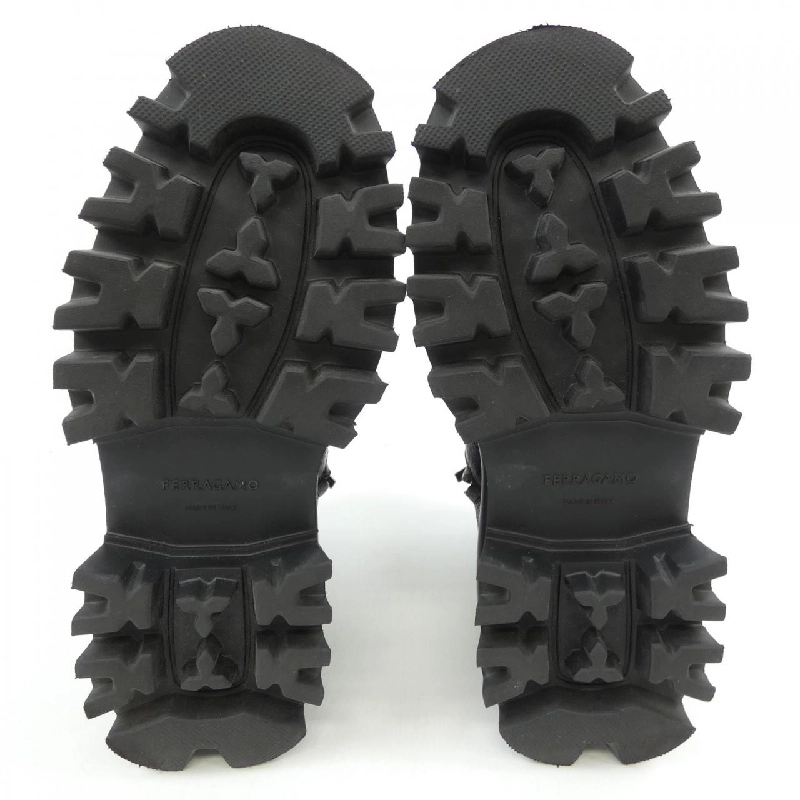 Giày bốt FERRAGAMO - Hàng hiệu Chính hãng 829754