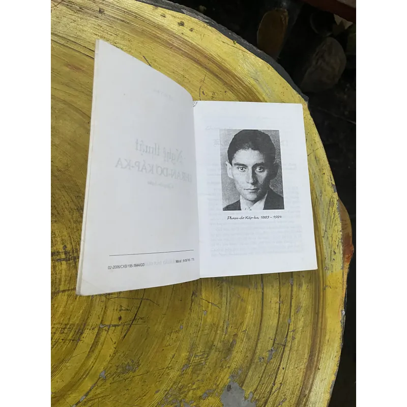 NGHỆ THUẬT PHRAN-DƠ KÁP-KA - LÊ HUY BẮC 735561