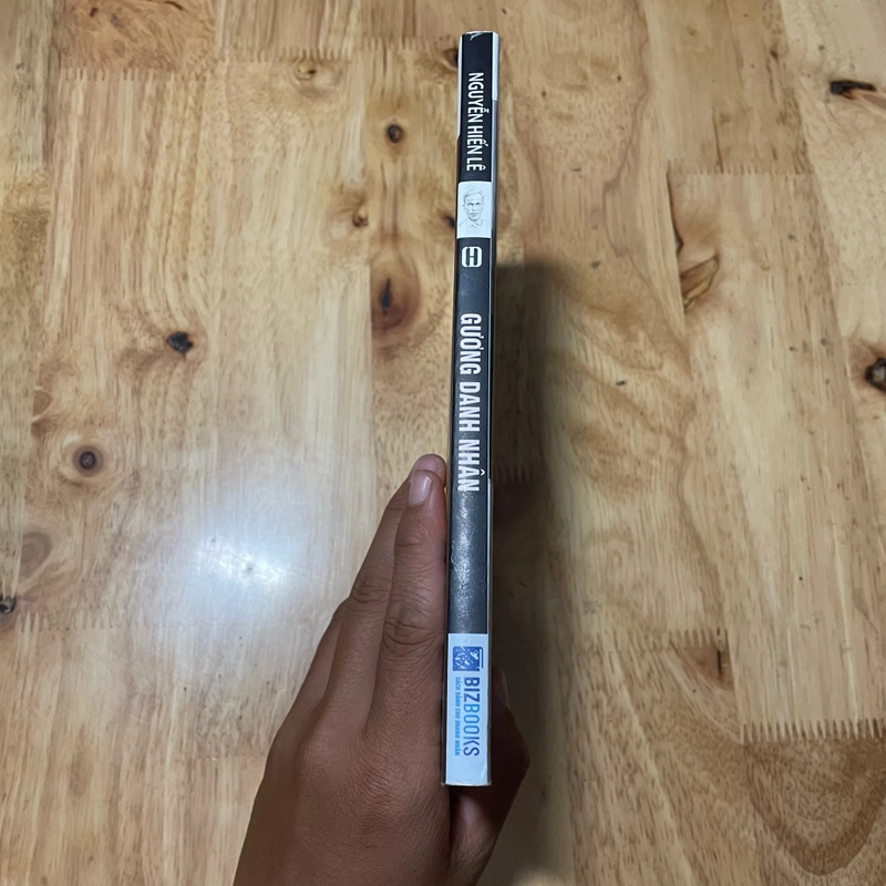 II Sách Kỹ Năng: Gương Danh Nhân _ Những Bài Học Thành Công - Nguyễn Hiến Lê - 2018 473392
