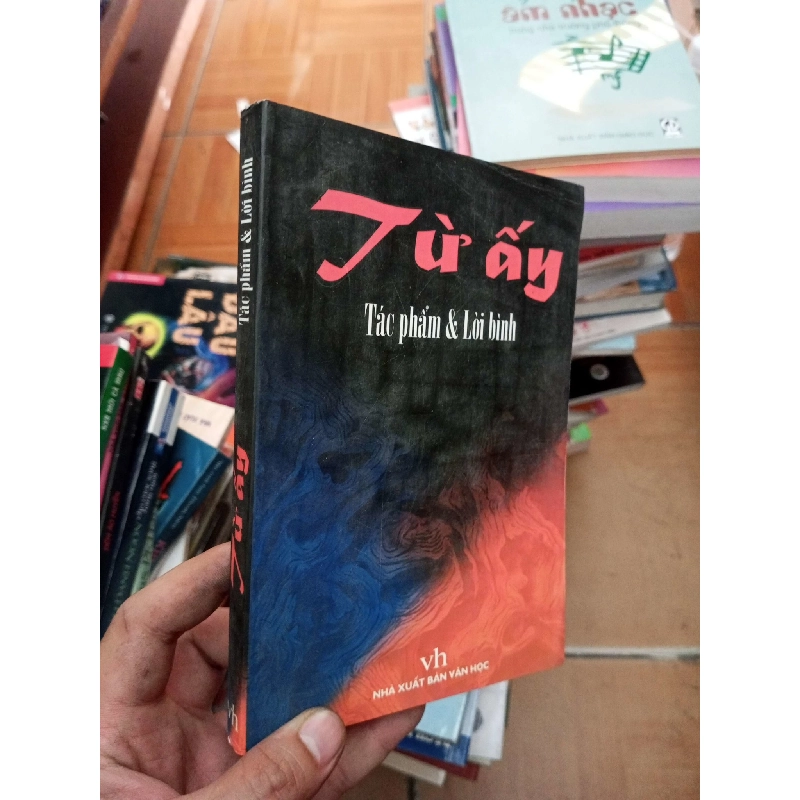 (Sách cũ SCGR) Từ ấy 2005 VAVO-AK18 Blogmeo090426 1014119