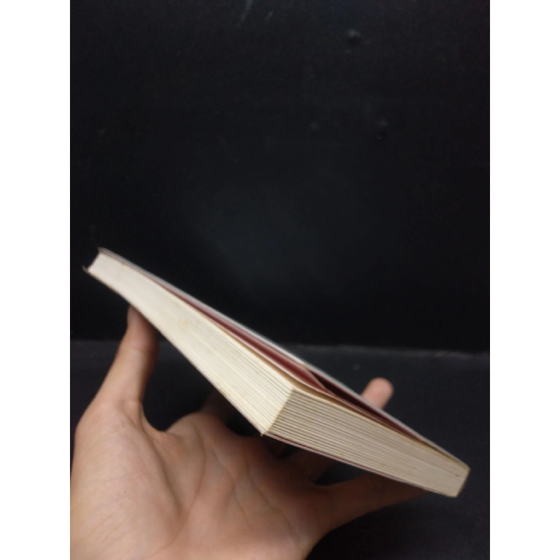 Đôi khi tình yêu chỉ là chuyện một người 2013 Thiên Bình mới 90% bẩn bìa ố nhẹ HCM2103 văn học 914042