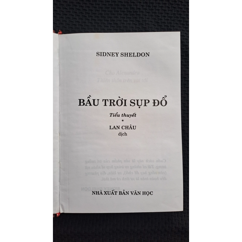 Bầu Trời Sụp Đổ - Sidney Sheldon ( Bìa cứng, xb năm 2005) 447069