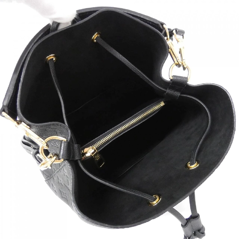 Túi xách vai Louis Vuitton Monogram Empreinte Neo Noé MM M45256 609089