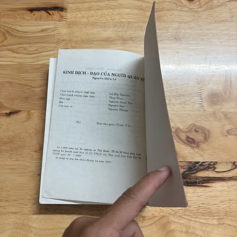 II Sách Huyền Học: Kinh Dịch _ Đạo Của Người Quân Tử - Nguyễn Hiến Lê - 1999 686546