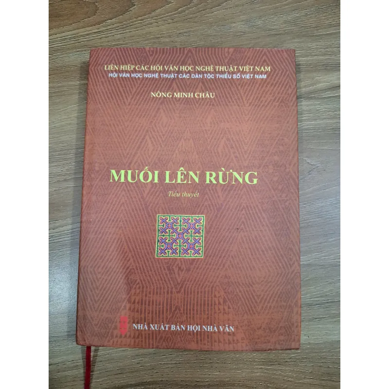 Muối lên rừng - Nông Minh Châu - Tiểu thuyết 759905