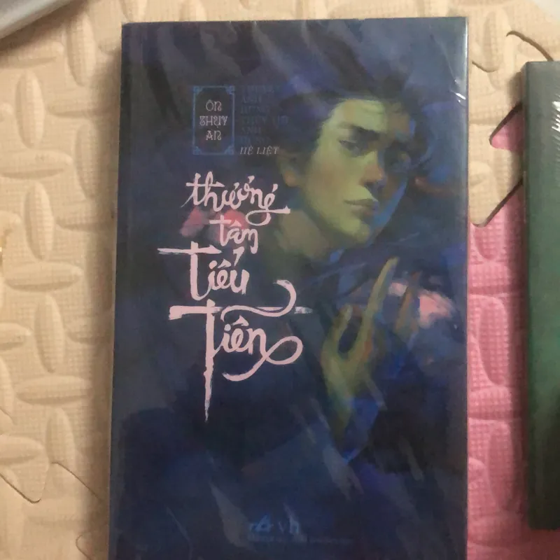 Sách thương tâm tiếu thiên 589741